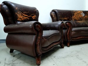 沙發修理前損壞情況