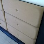 床頭片繃板維修前