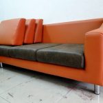 採用皮革重新打造