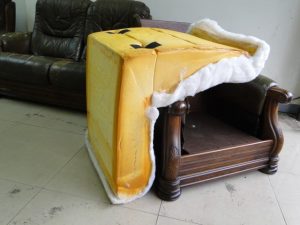 乳膠泡棉的椅座與靠背