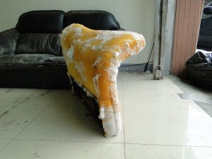 一體成型的金屬骨架