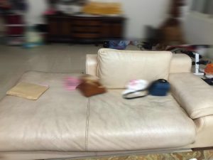 皮沙發修理前