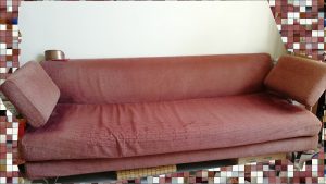 布沙發修理前